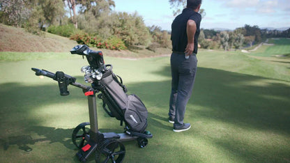 https://cdn.shopify.com/s/files/1/0671/9704/2982/products/foresight-sports-forecaddy-followremote-control-electric-smart-cart-v1-415345.webp?v=1709188572